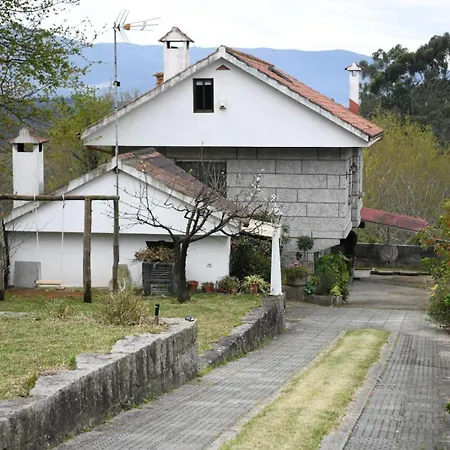 Сasa de vacaciones O Monteiriño
